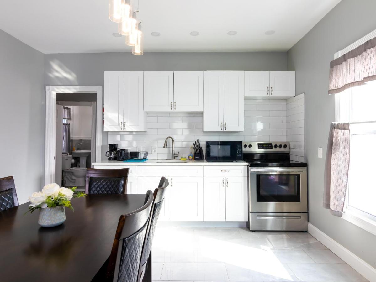 Lovely 4Br Near The Falls And Casino Niagara Falls Exterior foto
