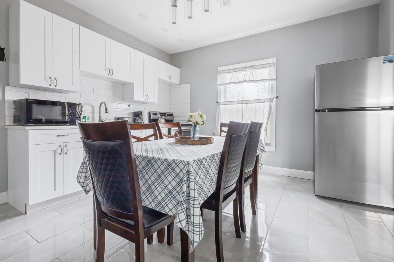 Lovely 4Br Near The Falls And Casino Niagara Falls Exterior foto